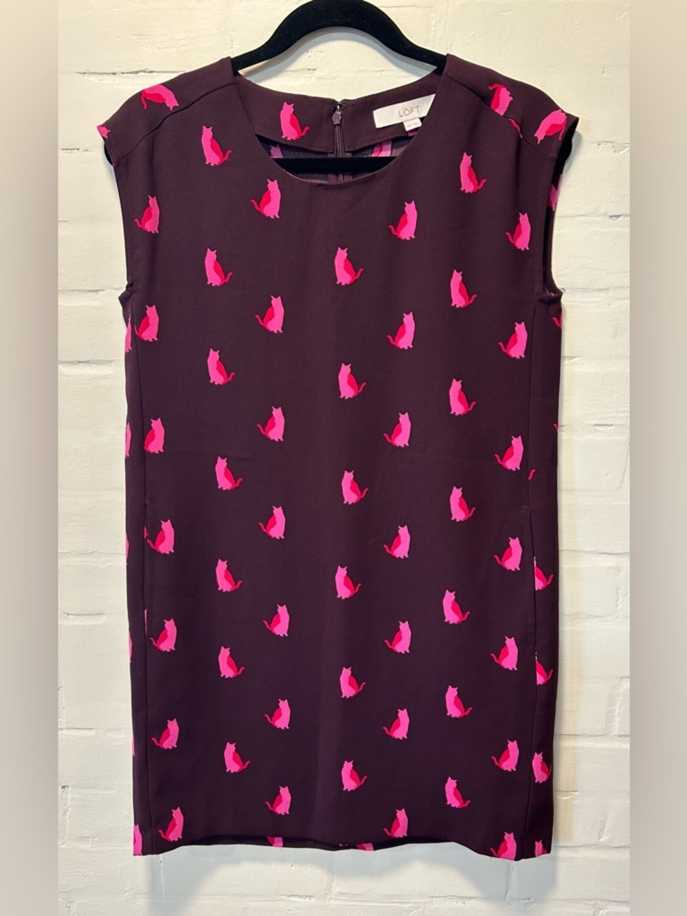 LOFT Cat Print Shift Dress Burgundy Pink Novelty Preppy Sleeveless Mini Size XSP